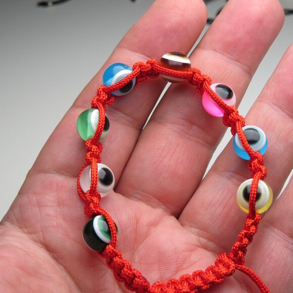 Red Evil Eye Red string Bracelet Good Luck Protection Bracelet - Picture 1 of 3